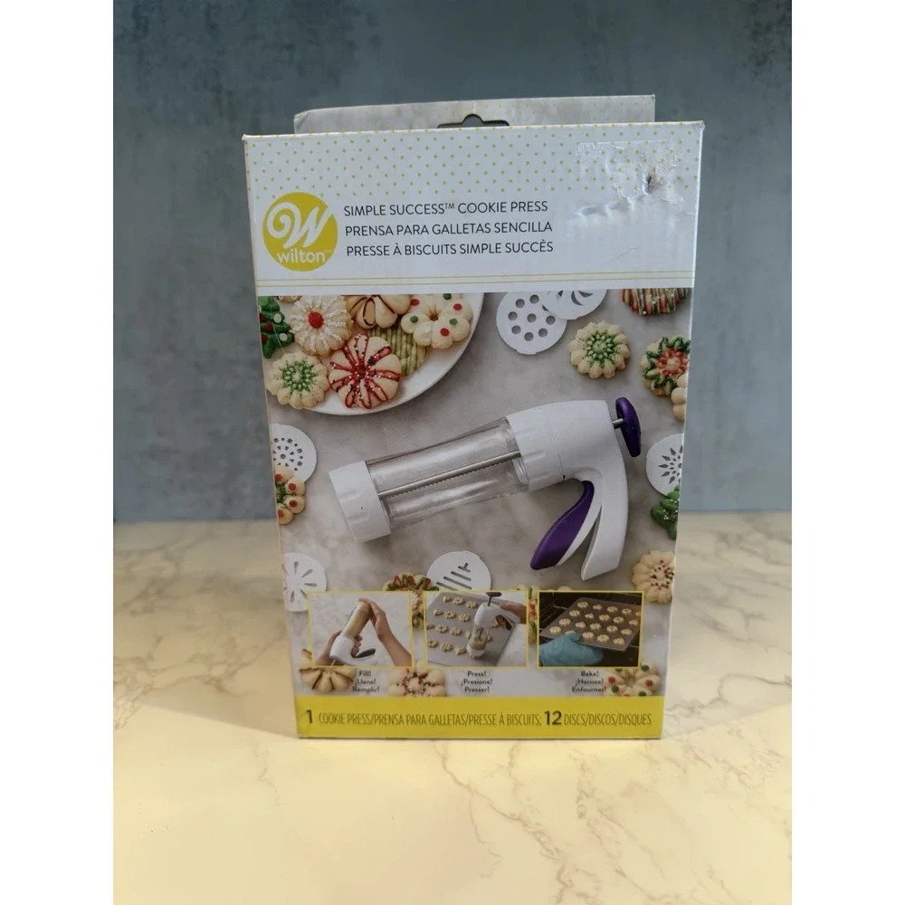 Wilton Simple Success Cookie Press White 12 Discs Spritz Cookies Baking Tool